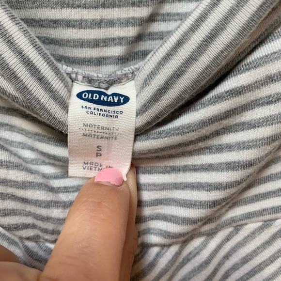 Old Navy Maternity Maxi Skirt - Picture 4 of 5